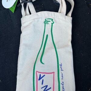 Canvas Wine Tote with Bottle Design